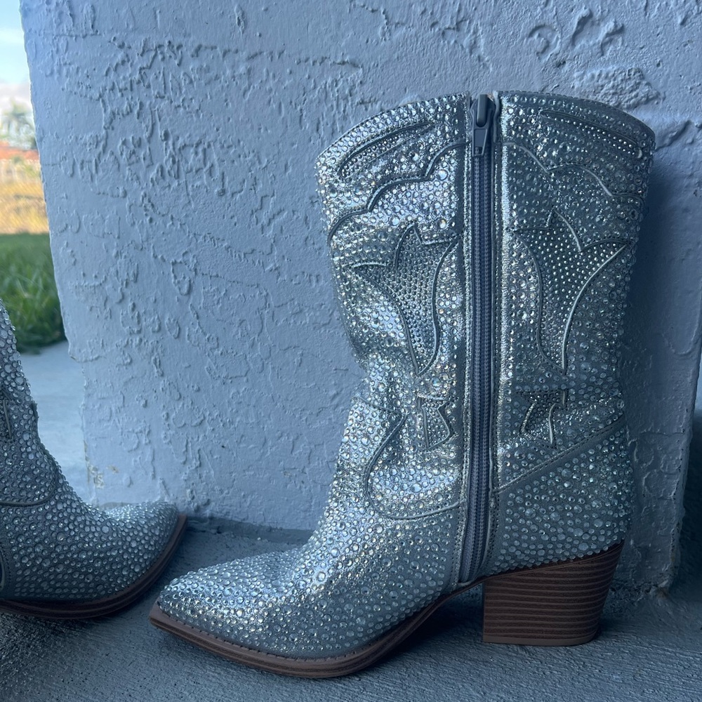 Women’s cowgirl Boots
